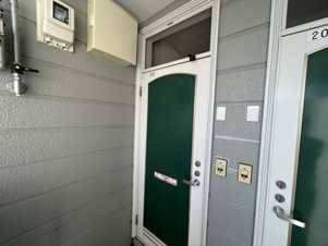 イーストサイドⅣ【玄関】