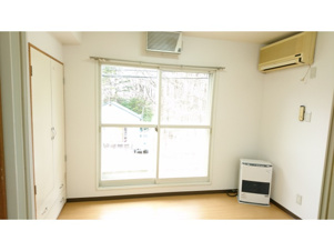 コートフィールド【居間・リビング】