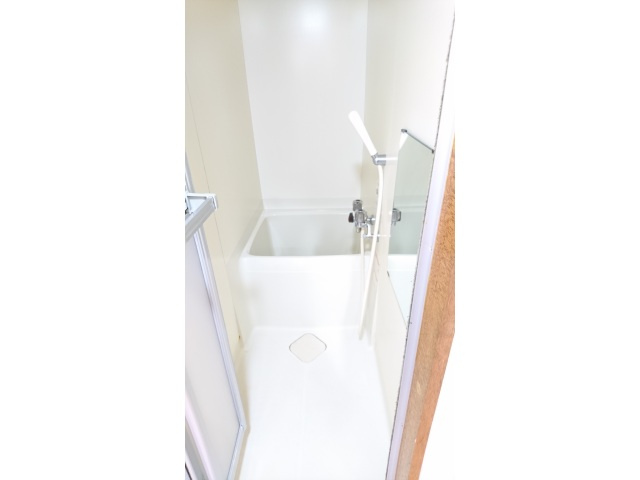 コートフィールド【浴室】