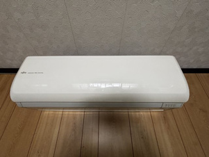 東近江市栗見出在家町の中古一戸建エアコンもついております♪