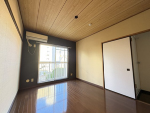 グランド・メゾン・南町【寝室】