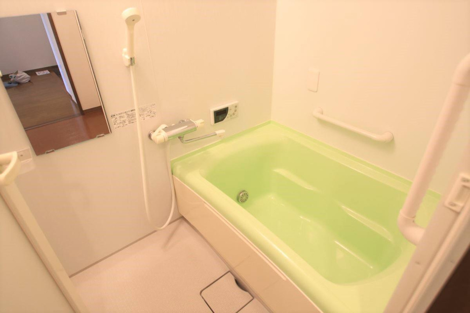 追い焚き給湯付き!!!