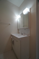 新築戸建てさいたま市緑区道祖土4丁目【独立洗面台】