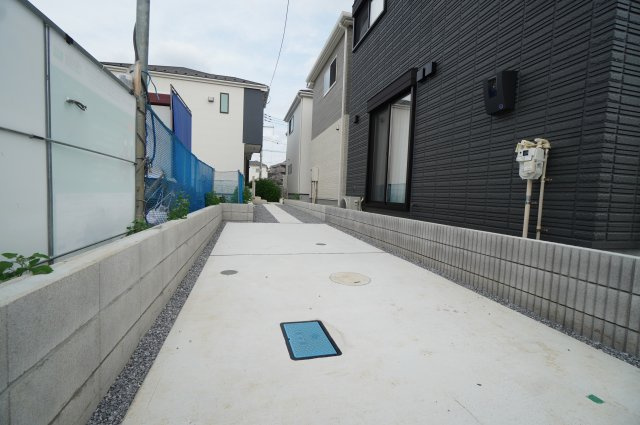 新築戸建てさいたま市緑区道祖土4丁目【駐車場】