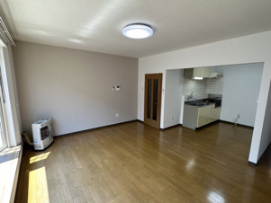 ラッキーストーリッジⅢ【居間・リビング】