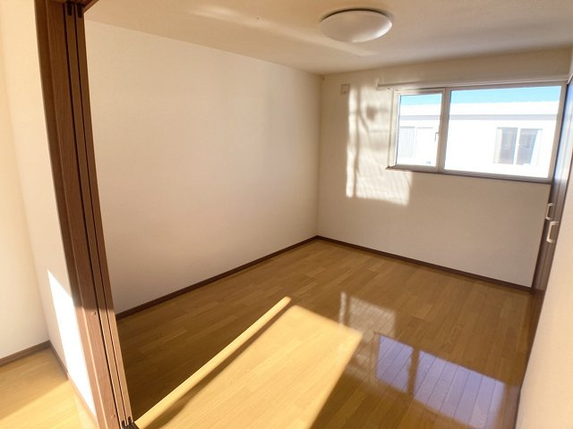 ＰＬＡＩＮ⑯【寝室】