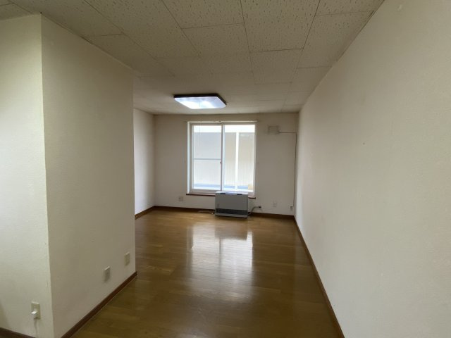 ラフィーネＢ【その他】