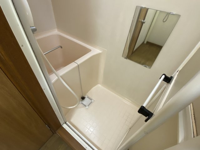 ラフィーネＢ【浴室】