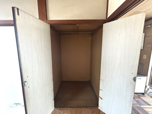 川原井マンション【収納】