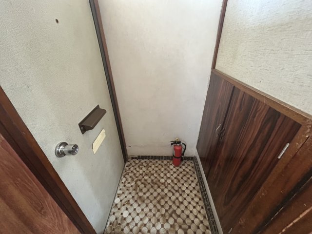 川原井マンション【玄関】