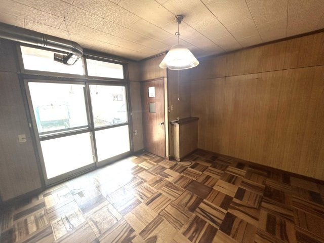 川原井マンション【居間・リビング】