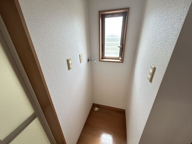 アトラエントⅢ【設備】室内洗濯機置場となっております。