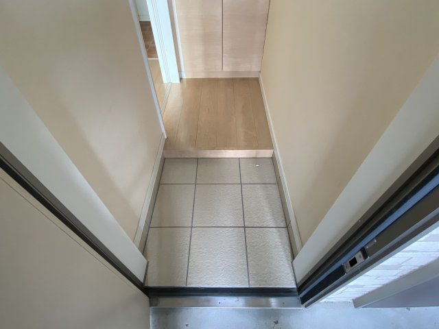 ＲＥＡＬＬ（リアル）Ⅱ【玄関】