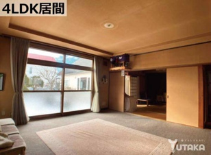 【二世帯住宅～風除室のみ共用です】曙4丁目1-5.6売家【居間・リビング】