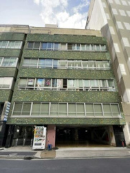 JR駅別ランキング8位！新橋駅の乗降客数から読み解く「負けない出店」のヒントの画像