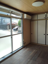 フェリシア【居間・リビング】