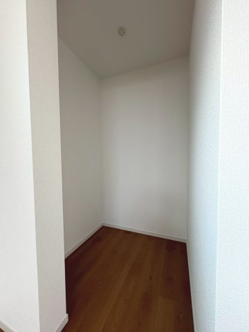 右京区太秦上ノ段町【収納】《1号地》