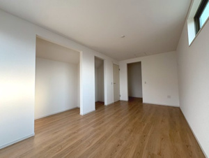 右京区太秦上ノ段町【洋室】《2号地》