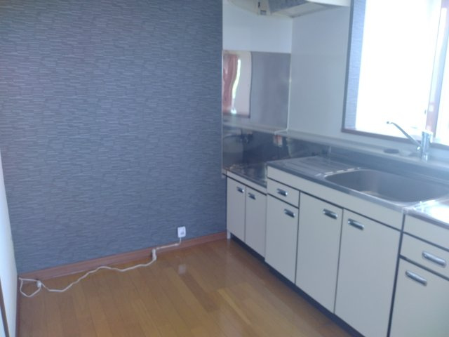 ルーベル東2条【キッチン】お料理しやすいキッチンです