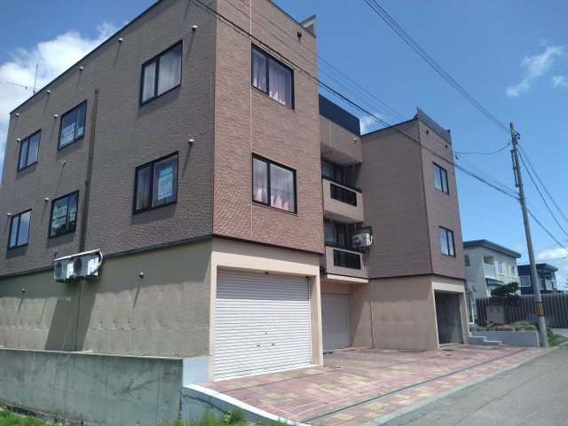 ルーベル東2条【外観】物件の外観です