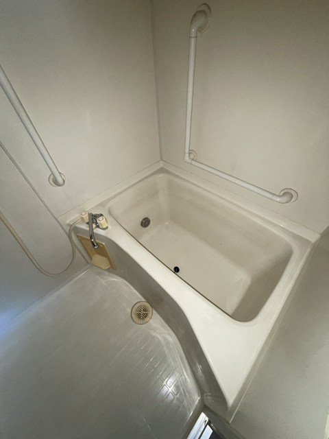 メゾンアサヒ【玄関】