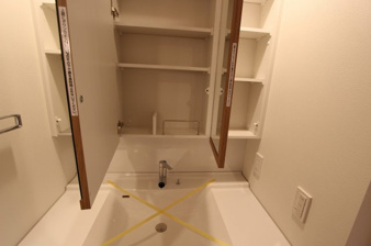 シエリア錦町一丁目【独立洗面台】