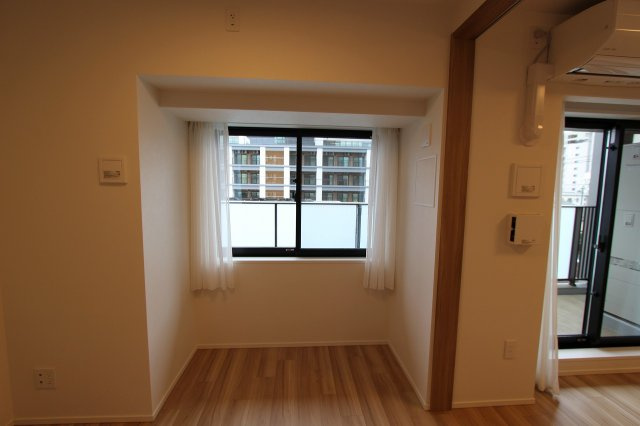 シエリア錦町一丁目【洋室】南側洋室6帖