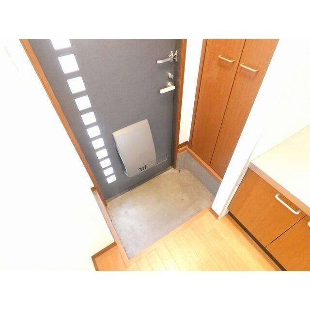 メゾンドパストラル弐番館【玄関】