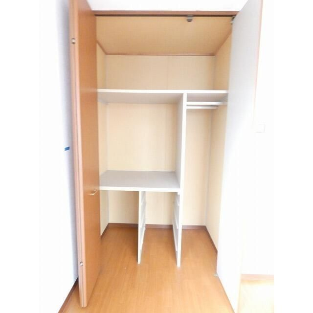 メゾンドパストラル弐番館【収納】