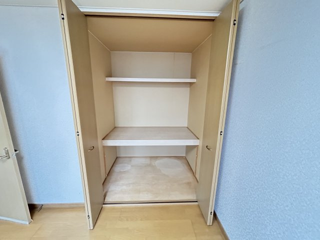 イースト５【収納】