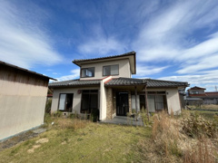 小松市千代町　中古住宅の画像