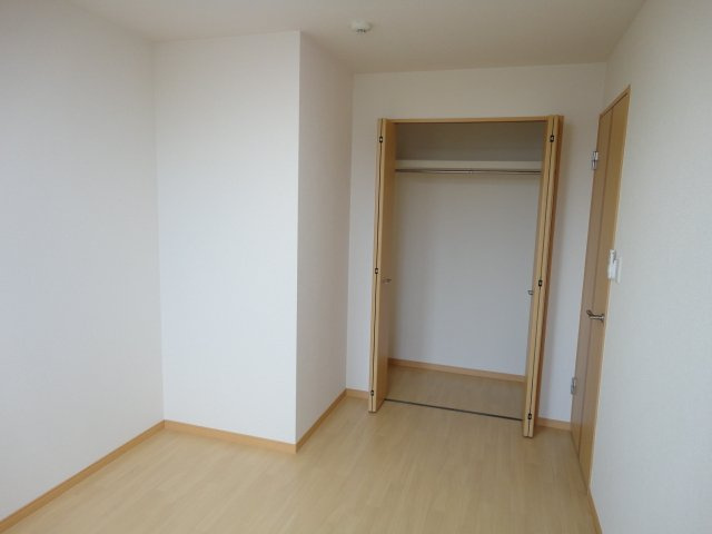 ピクシーハイツ【内装】洋室