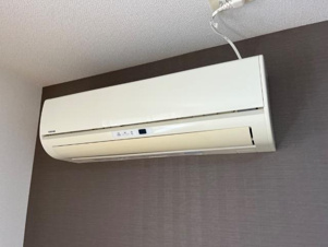 ピクシーハイツ【設備】エアコン