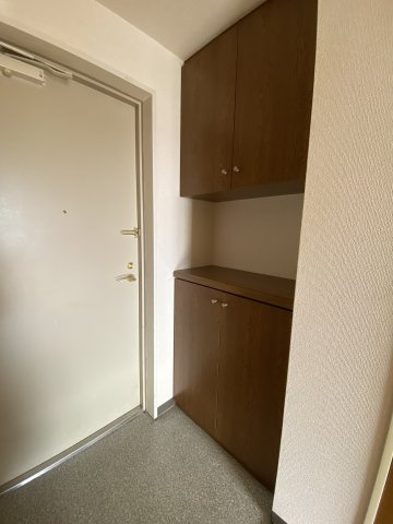 レフィーニ大宮盆栽町【玄関】