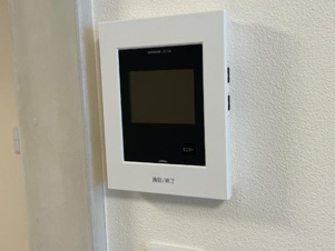 ハピネス宝【内装】カメラ付インターホン