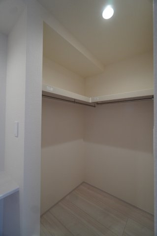 新築戸建て川口市戸塚鋏町【収納】