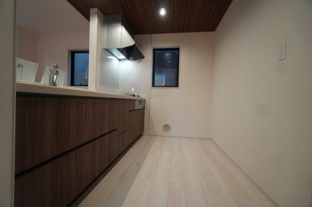 新築戸建て川口市戸塚鋏町【キッチン】