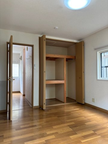 さくらハイツ【居間・リビング】