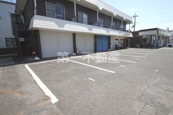 西脇市野村町の店舗一部【駐車場】