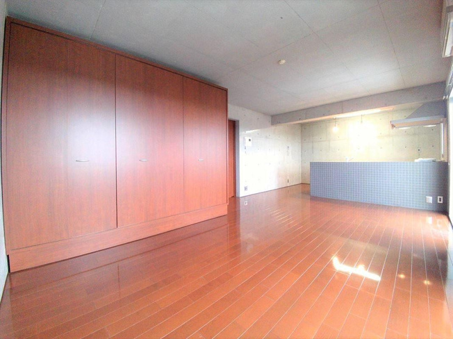 広々洋室14帖！