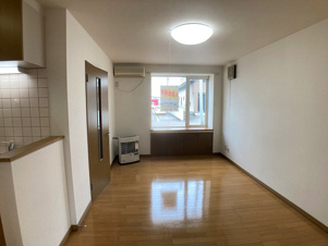 裕次郎【居間・リビング】