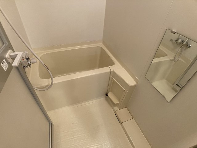 裕次郎【浴室】