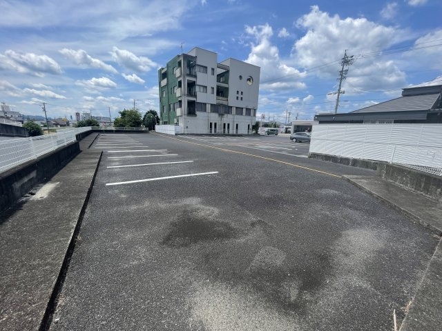 御門町1丁目店舗【駐車場】