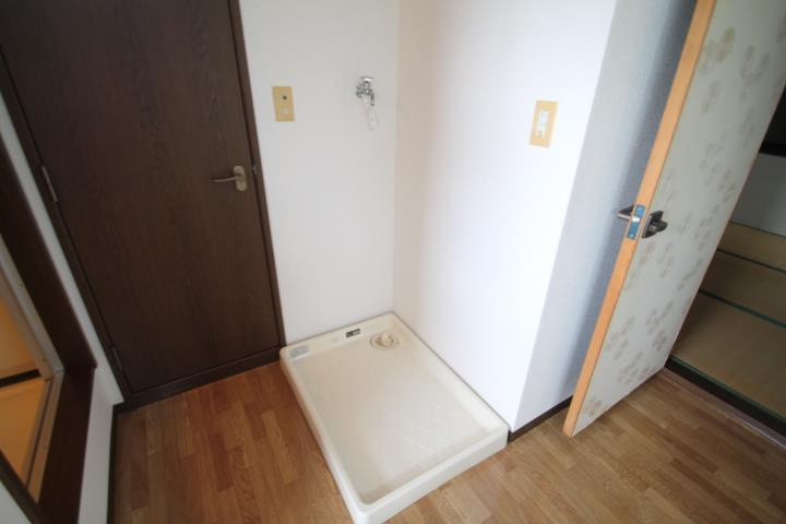 洗濯機置き場