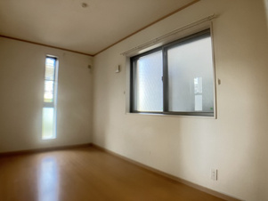 横浜市保土ケ谷区新桜ケ丘１丁目の中古一戸建【洋室】