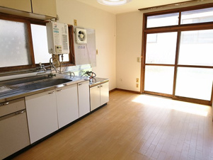 川原井貸家【居間・リビング】