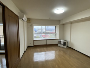 エランドール【居間・リビング】