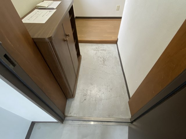 エランドール【玄関】