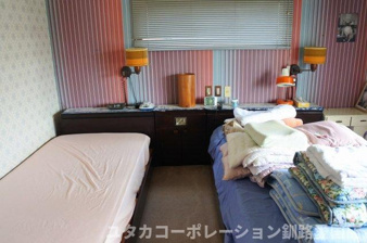 昭和中央1丁目130-62売家【洋室】