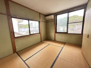 勝立売家【和室】２階は各部屋独立バルコニー付きです！